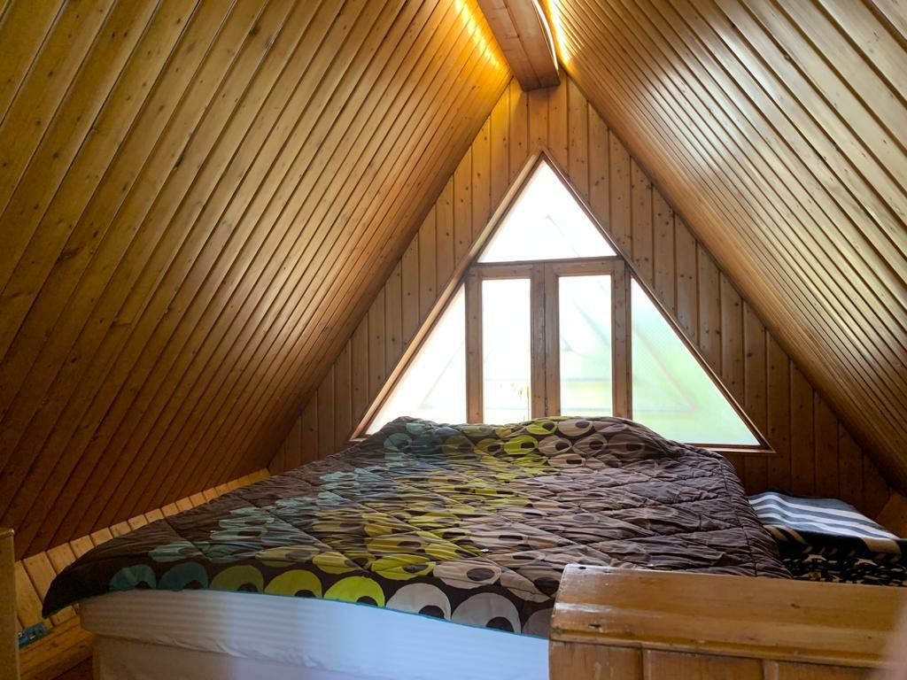 یک خوابه ساحلی نگین