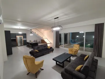 ویلا سه خوابه استخردار آبگرم مهر ۲۸