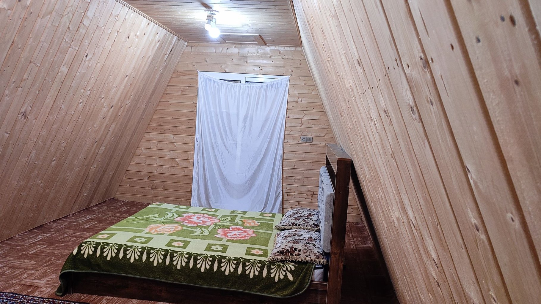 یک خوابه پیرهرات زیبا