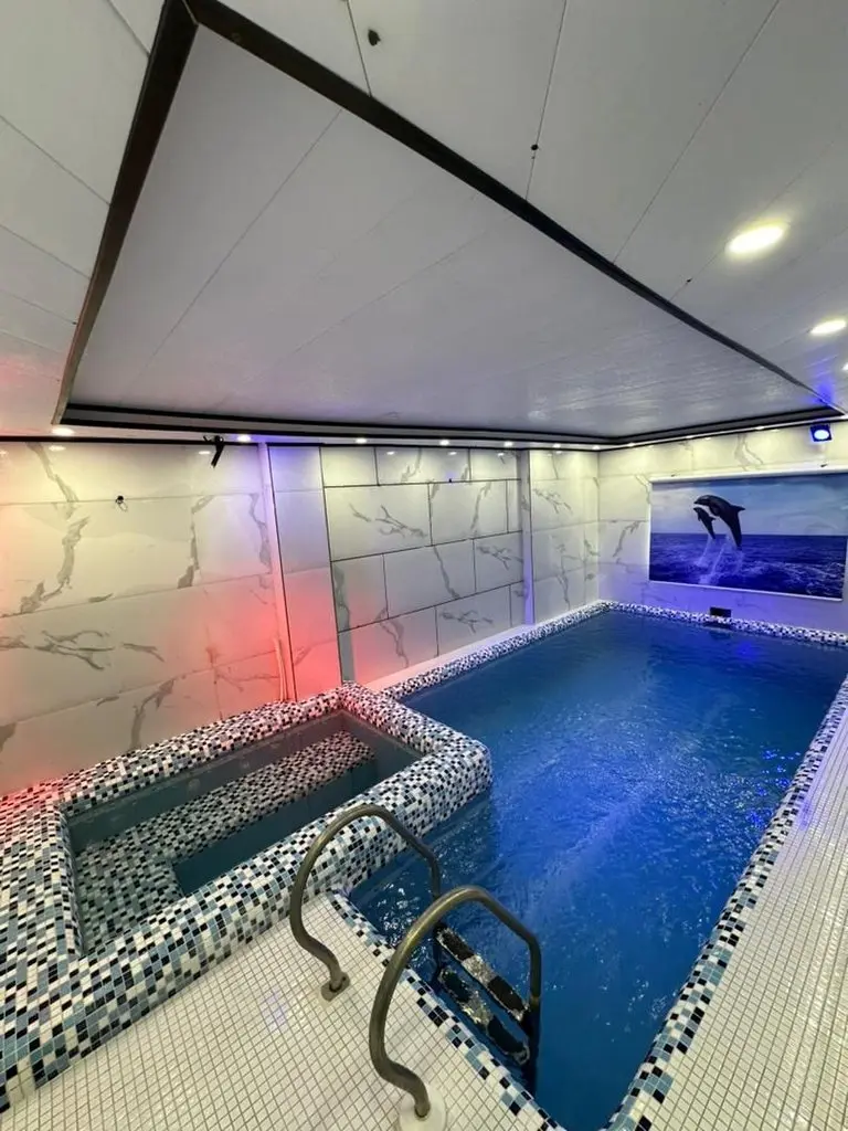 دوخوابه استخردار آبگرم نگین شمال