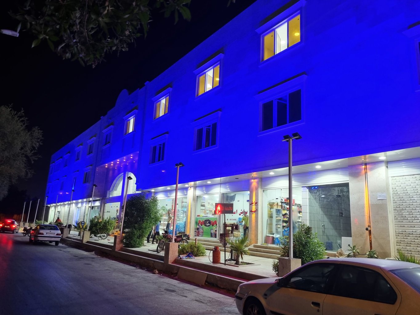 دوخوابه نگین خلیج فارس شرقی