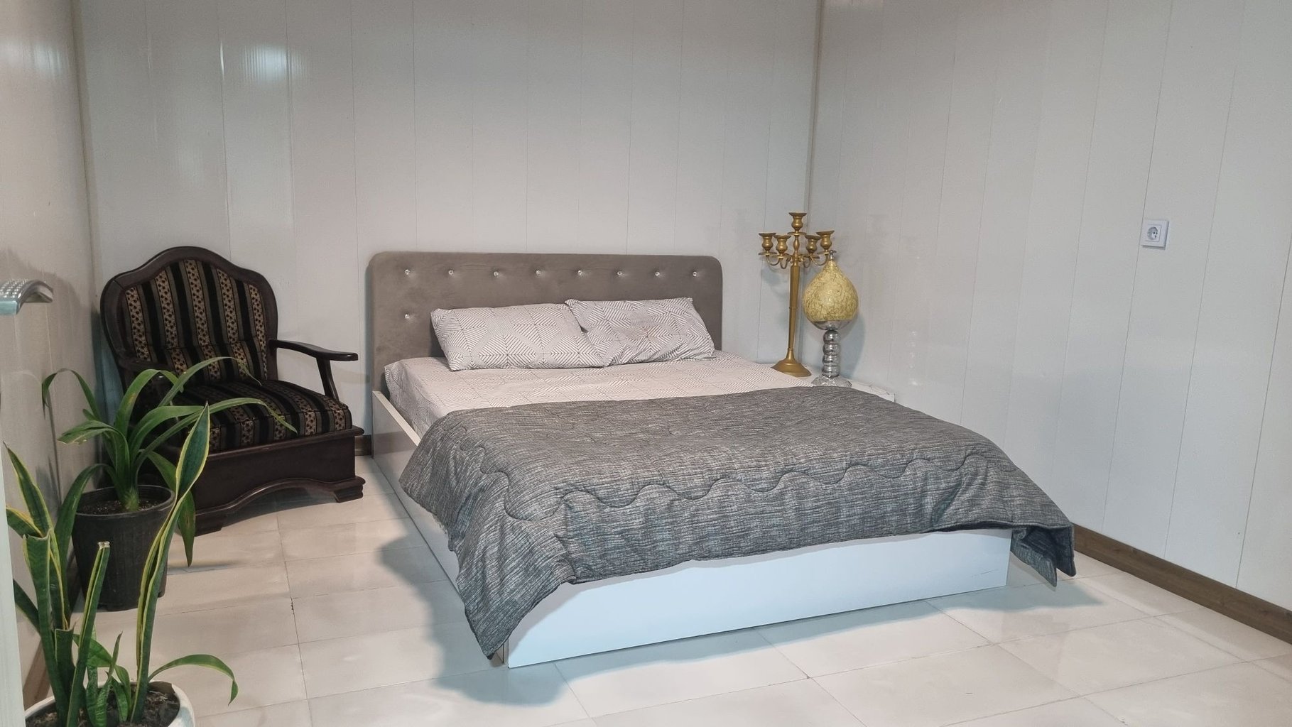 دوخوابه نگین خلیج فارس شرقی