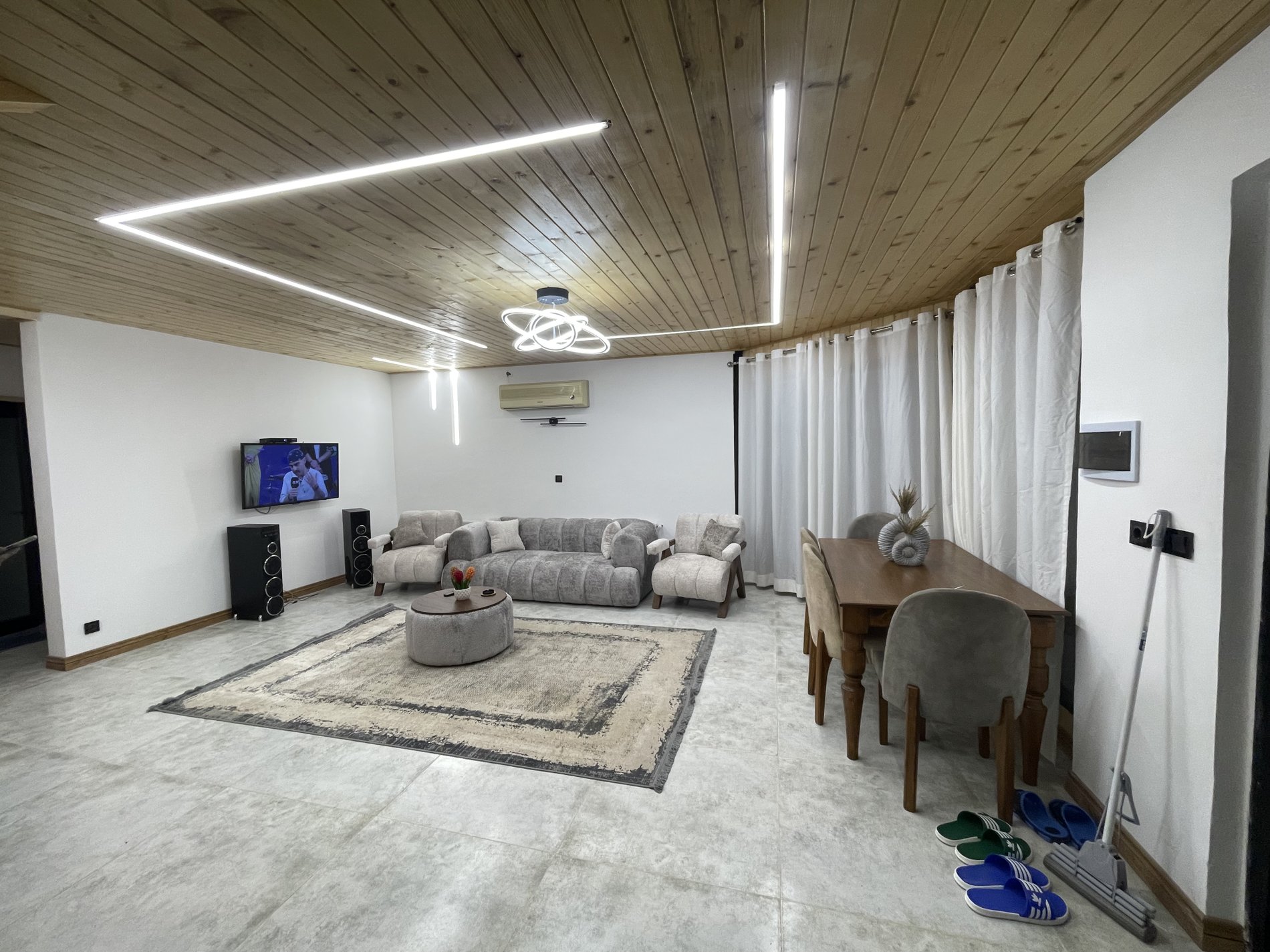 کلبه دوخوابه دوبلکس استخردار آبگرم آندیا