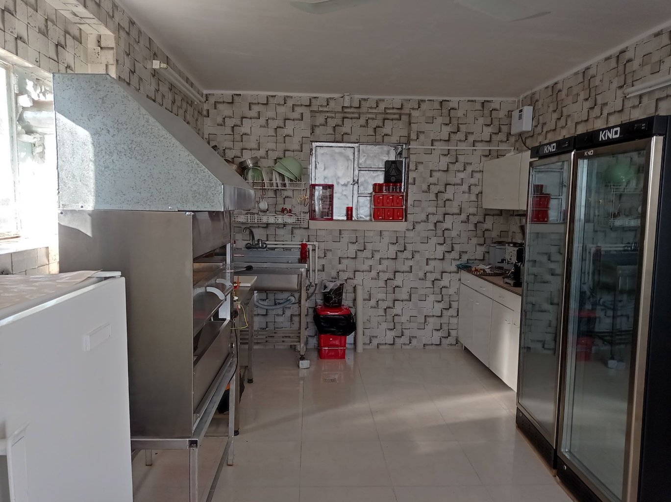 نورا سیازگه - واحد 1