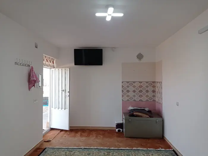 بوم گردی نورا سیازگه - واحد 1