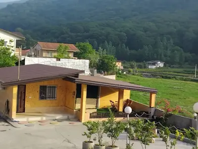 ویلا دوخوابه جنگلی جکوزی دار شمعدونی