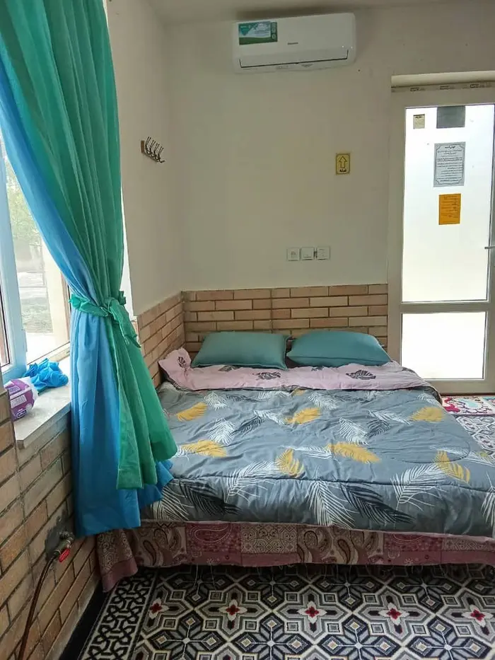 بوم گردی بومگردی روژان مشهد - روژان - واحد کرمانج - تختخواب