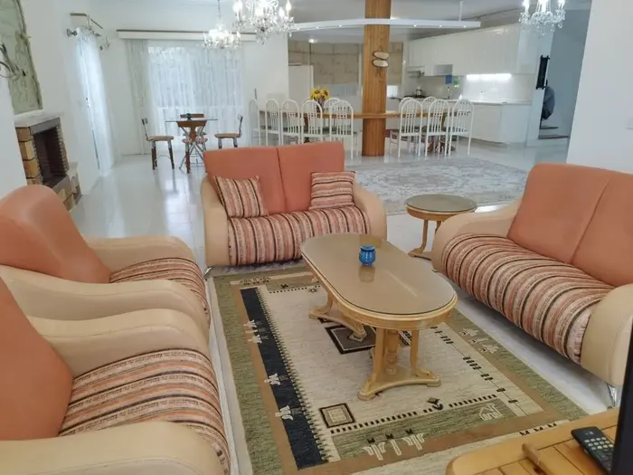 ویلا پنج خوابه جنگلی توسکاتک