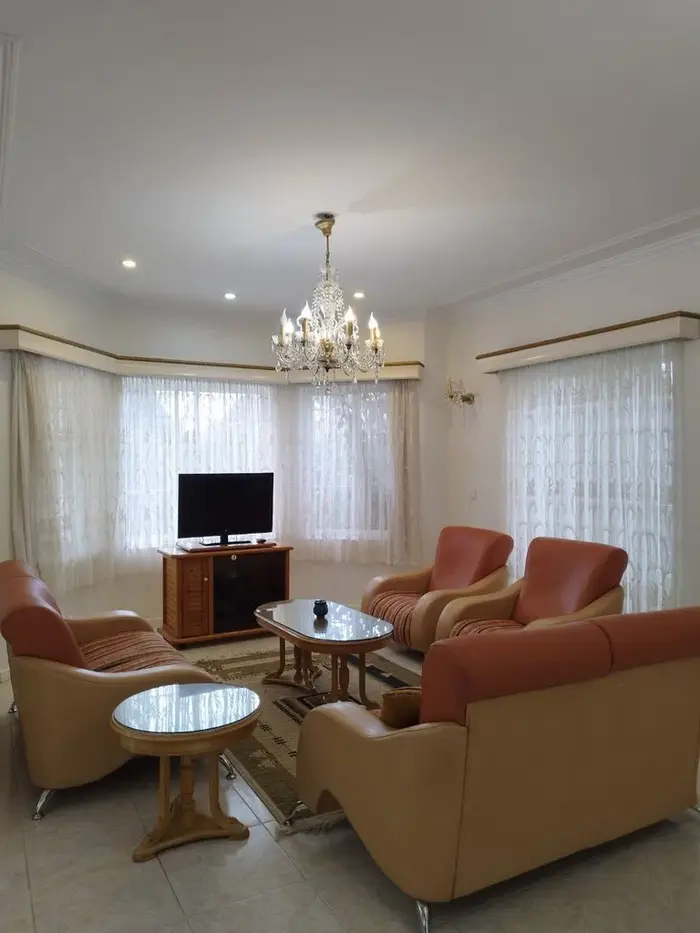 ویلا پنج خوابه جنگلی توسکاتک