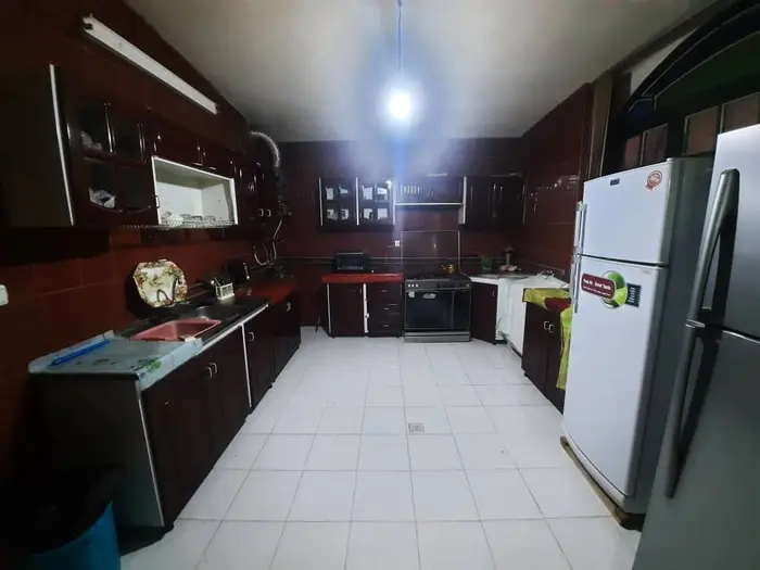 ویلا یک خوابه باغ نسترن - اشپزخانه