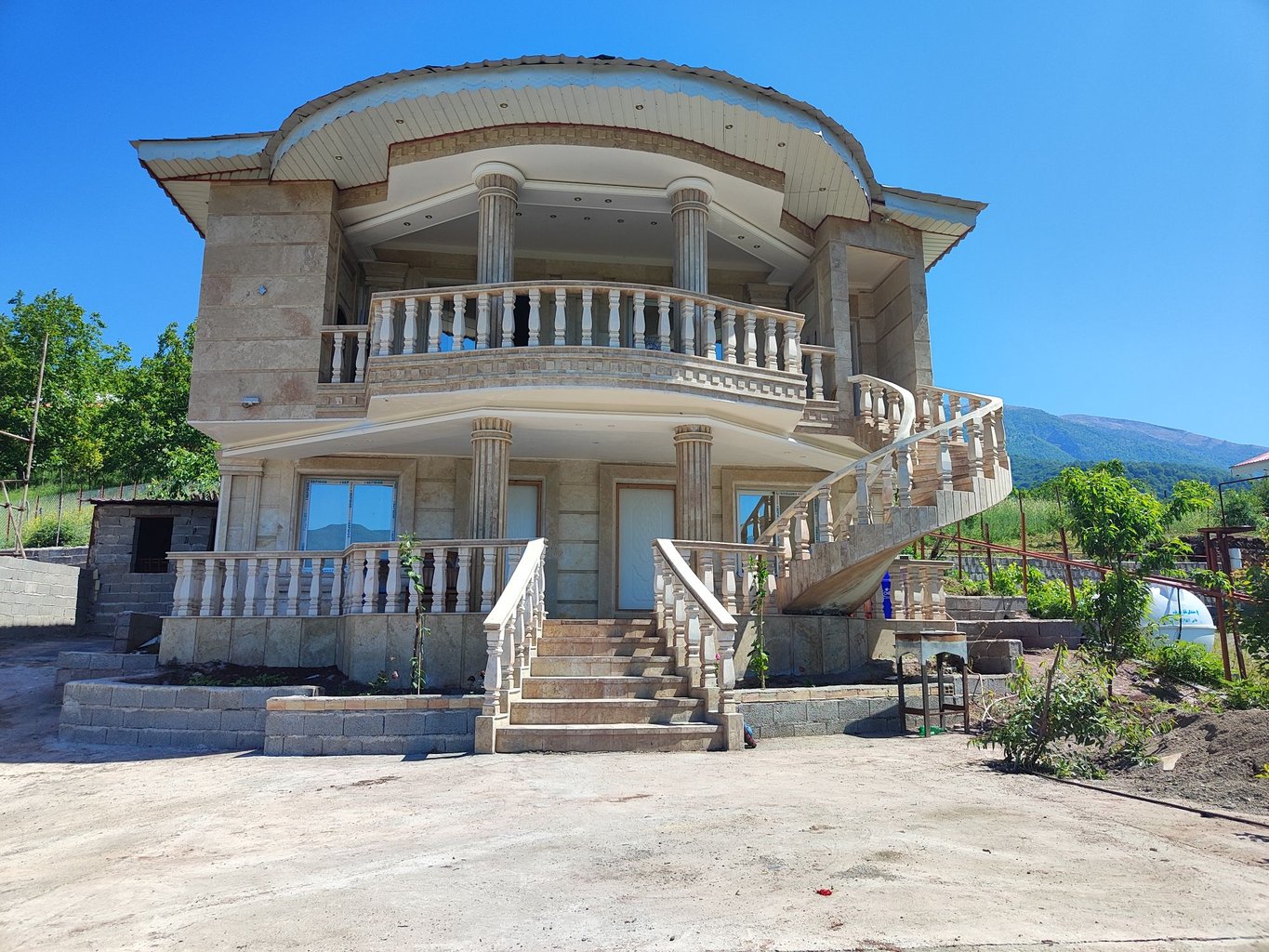 ویلا فلت دفراز