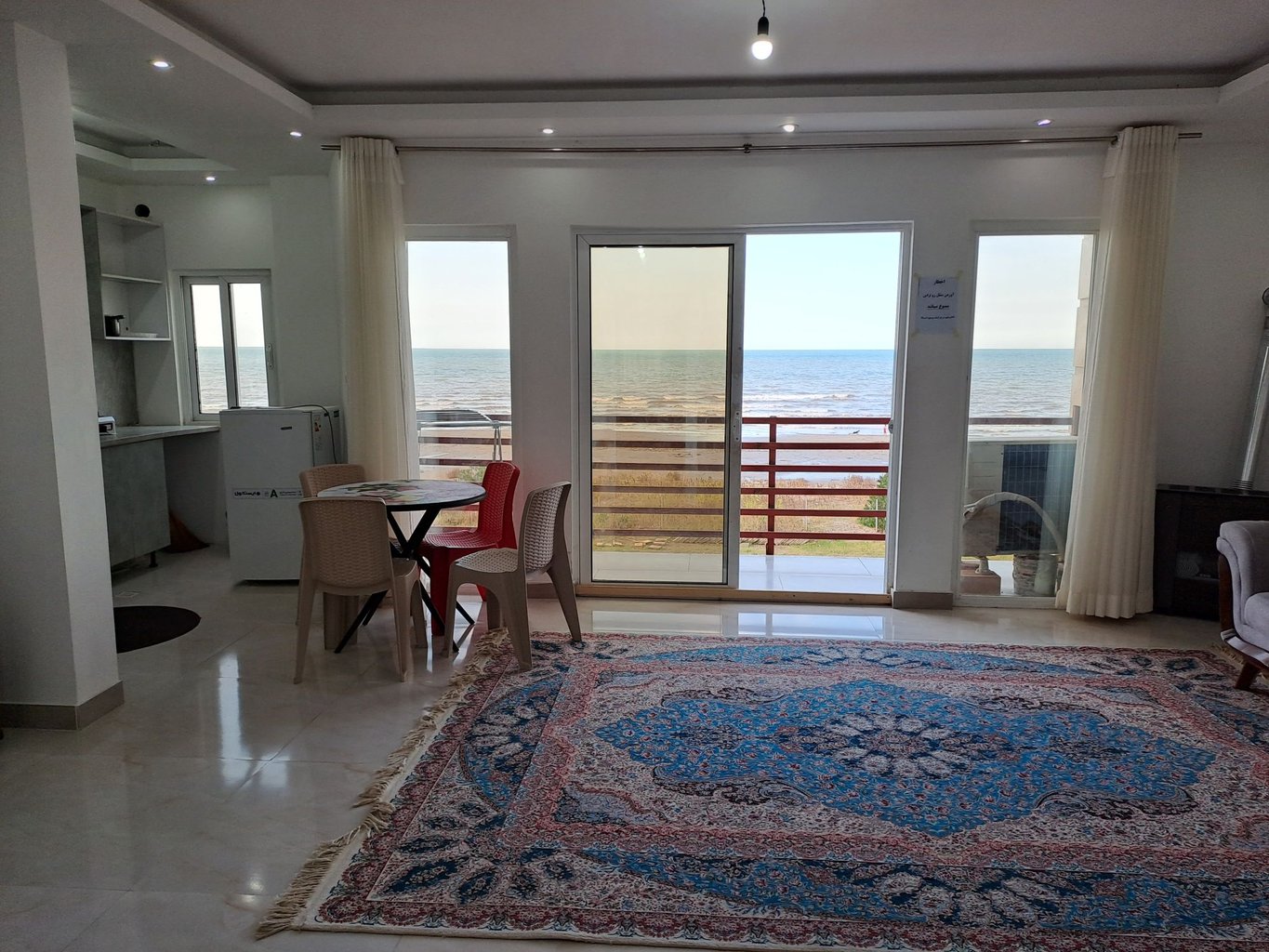 دوخوابه ساحلی دریائی ۹