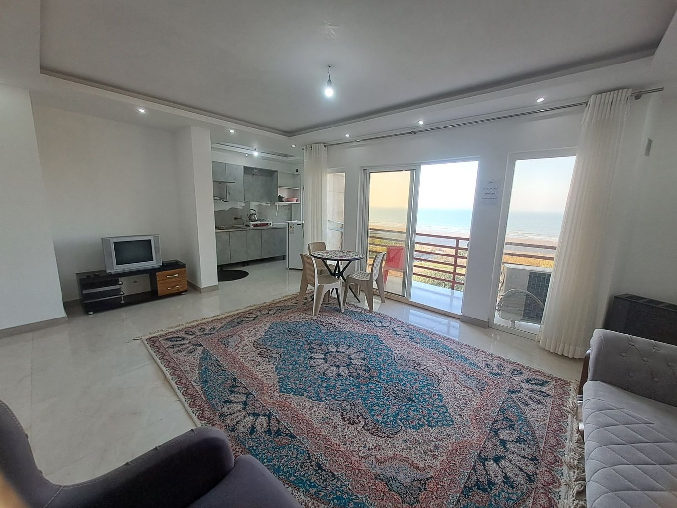 دوخوابه ساحلی دریائی ۹