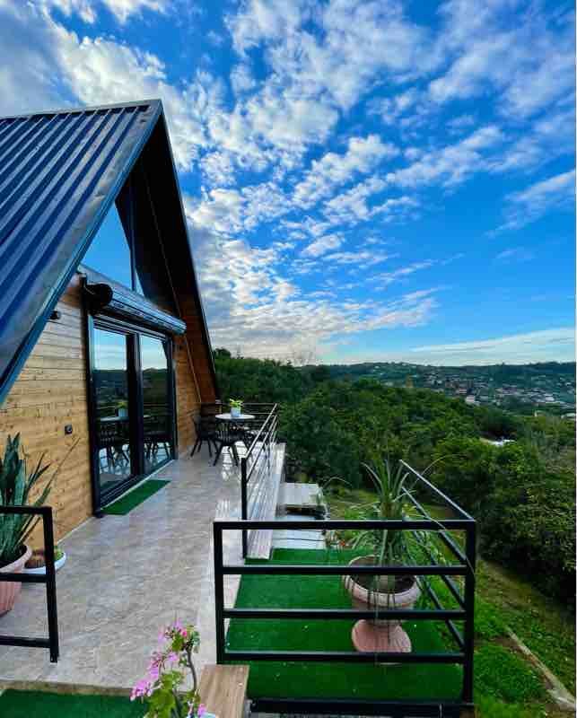 کلبه یک خوابه جنگلی نِوا