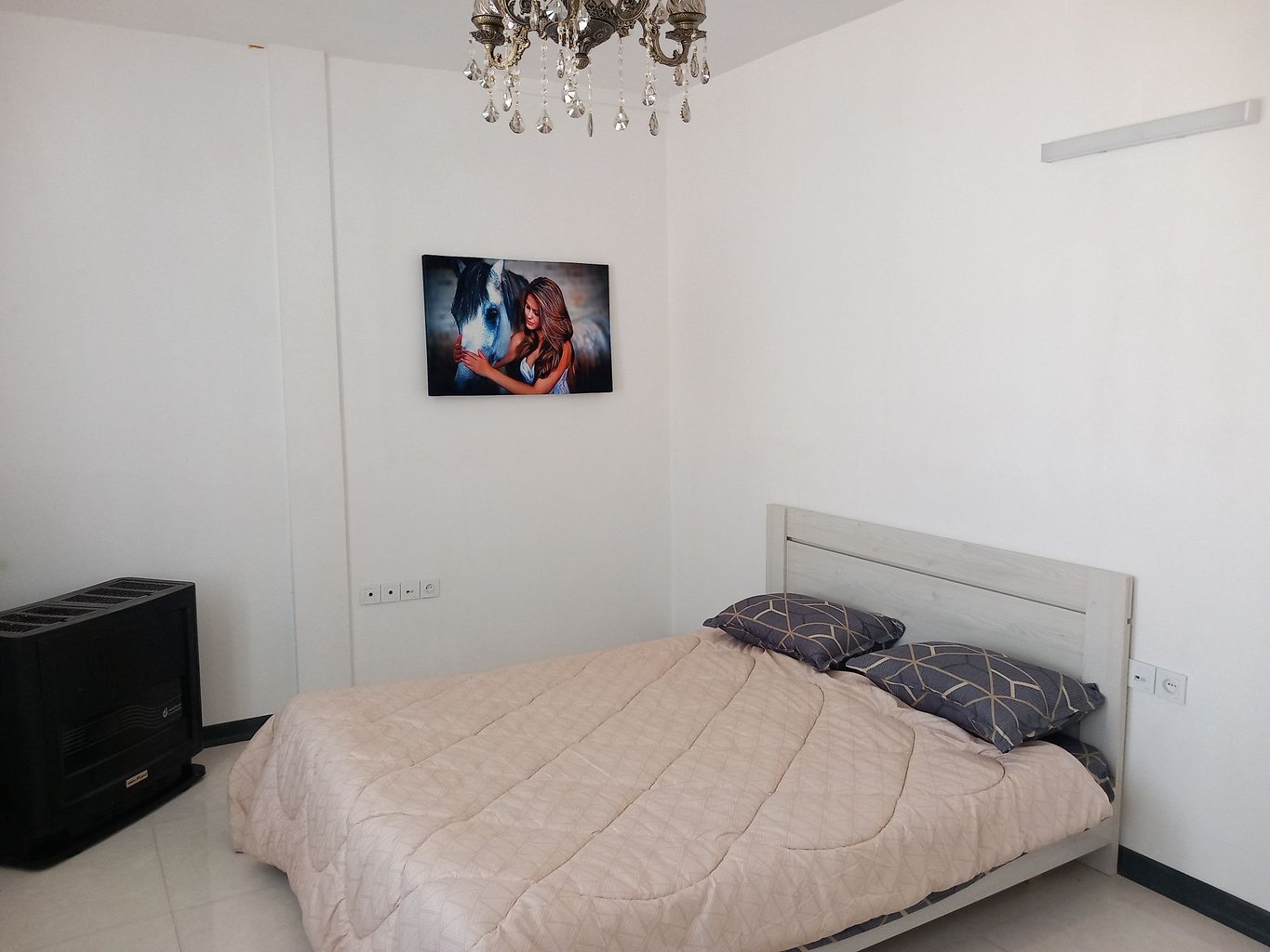 ویلا سه خوابه استخردار آبگرم شاندیز