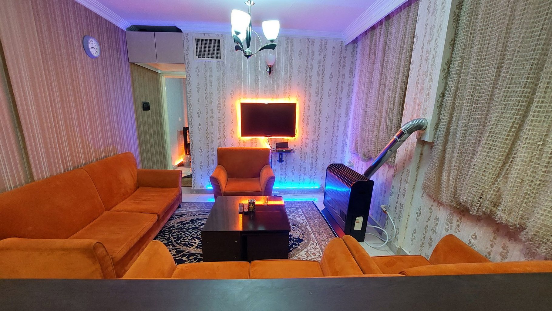 سوئیت یک خوابه عطائی کرمان جنوبی