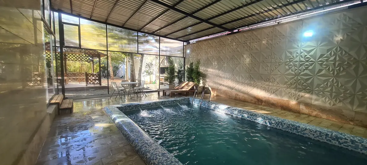 ویلا دوخوابه استخردار آبگرم آرامش 8