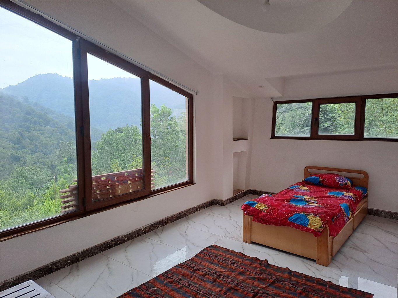 چهارخوابه جنگلی دوبکس لادن