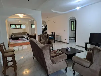 ویلا چهارخوابه جنگلی دوبکس لادن