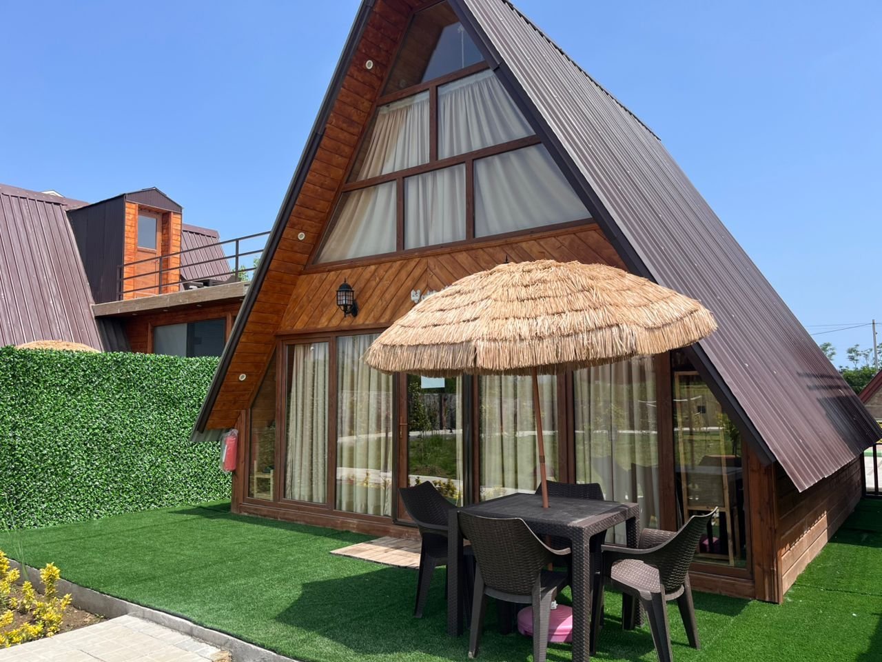 یک خوابه تینا