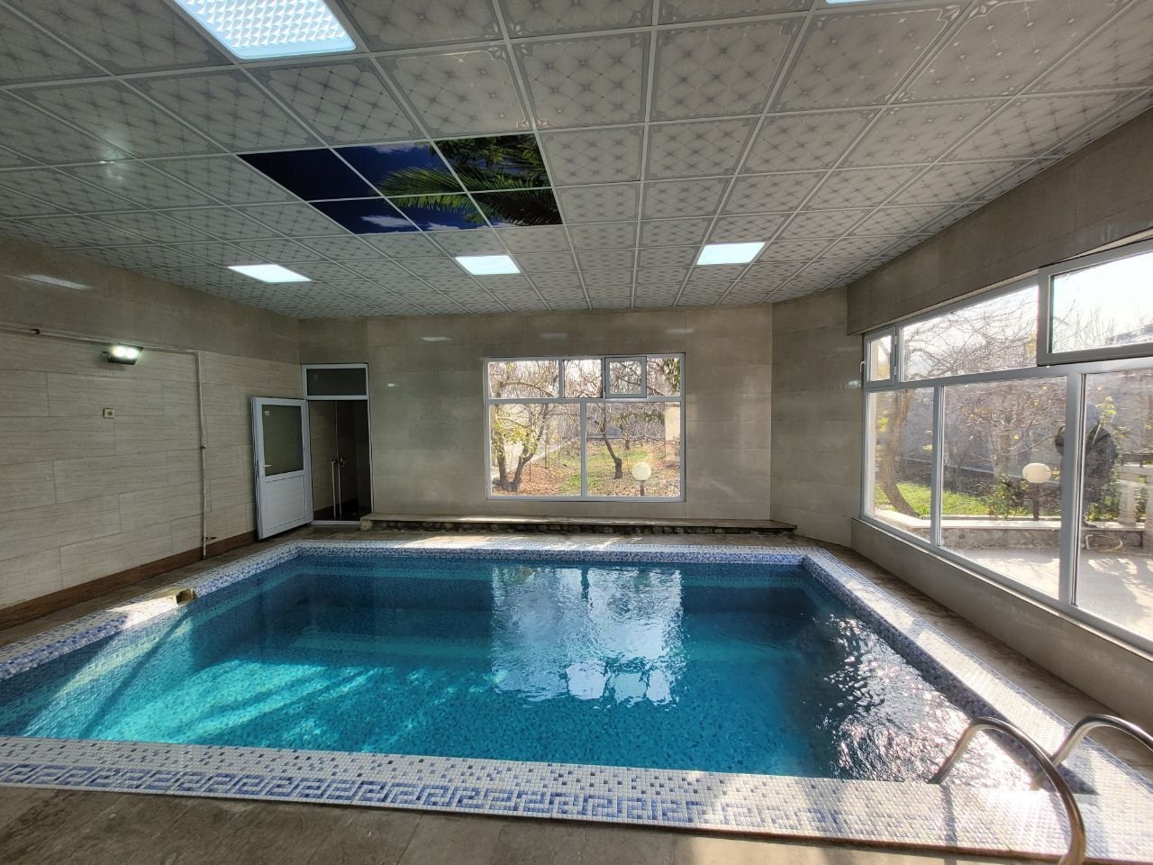 دوخوابه استخردار چهارفصل فریدون