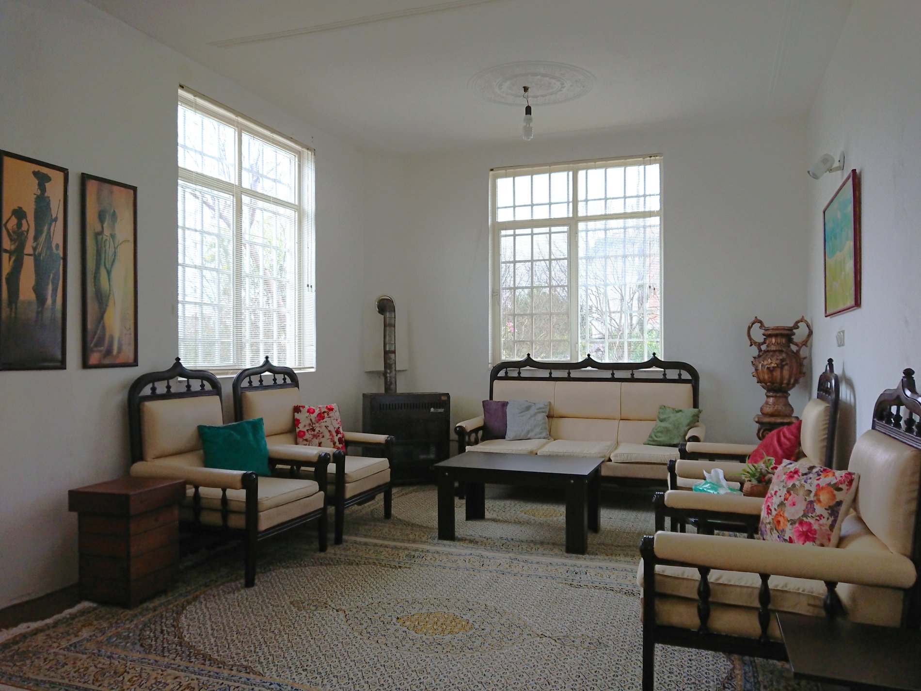ویلا دوخوابه گل های کاغذی