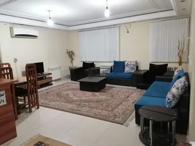 آپارتمان دوخوابه زارعیان