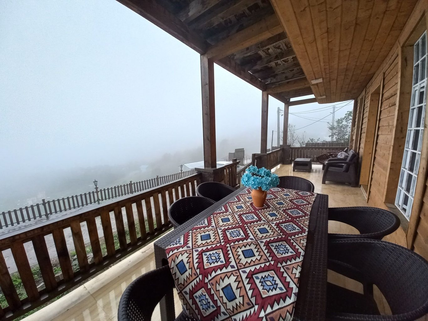 دوخوابه سرای روشن ده