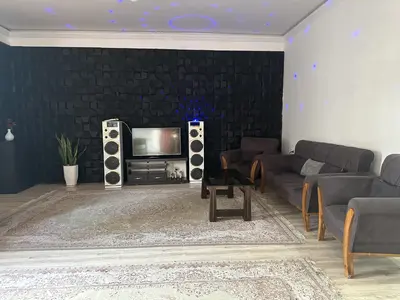 ویلا دوخوابه استخردار آبگرم گلهای درختی