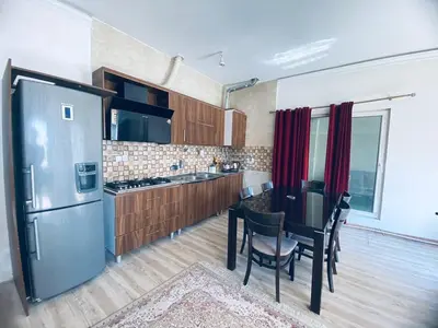 ویلا دوخوابه استخردار آبگرم گلهای درختی