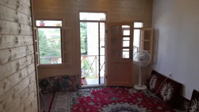 کلبه یک خوابه خوش نشین سید