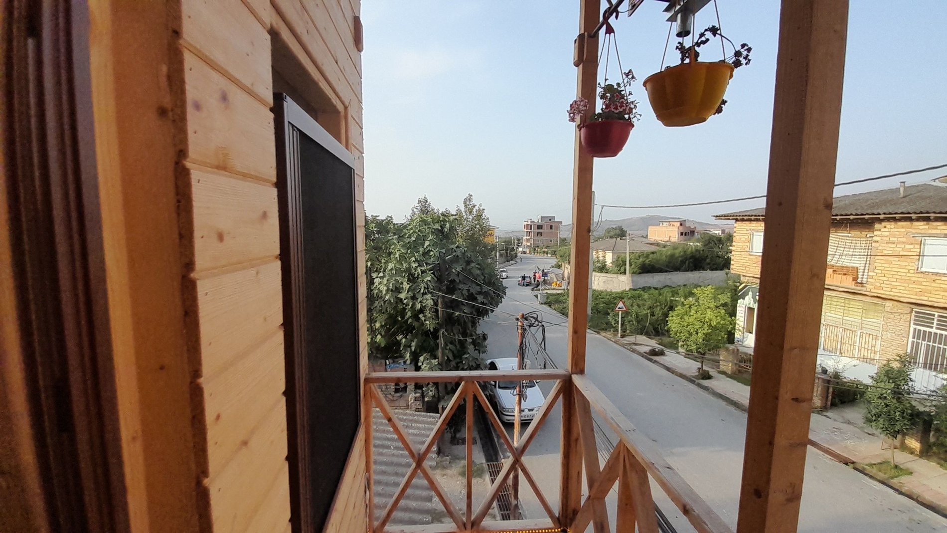 کلبه چوبیه  خوش نشین