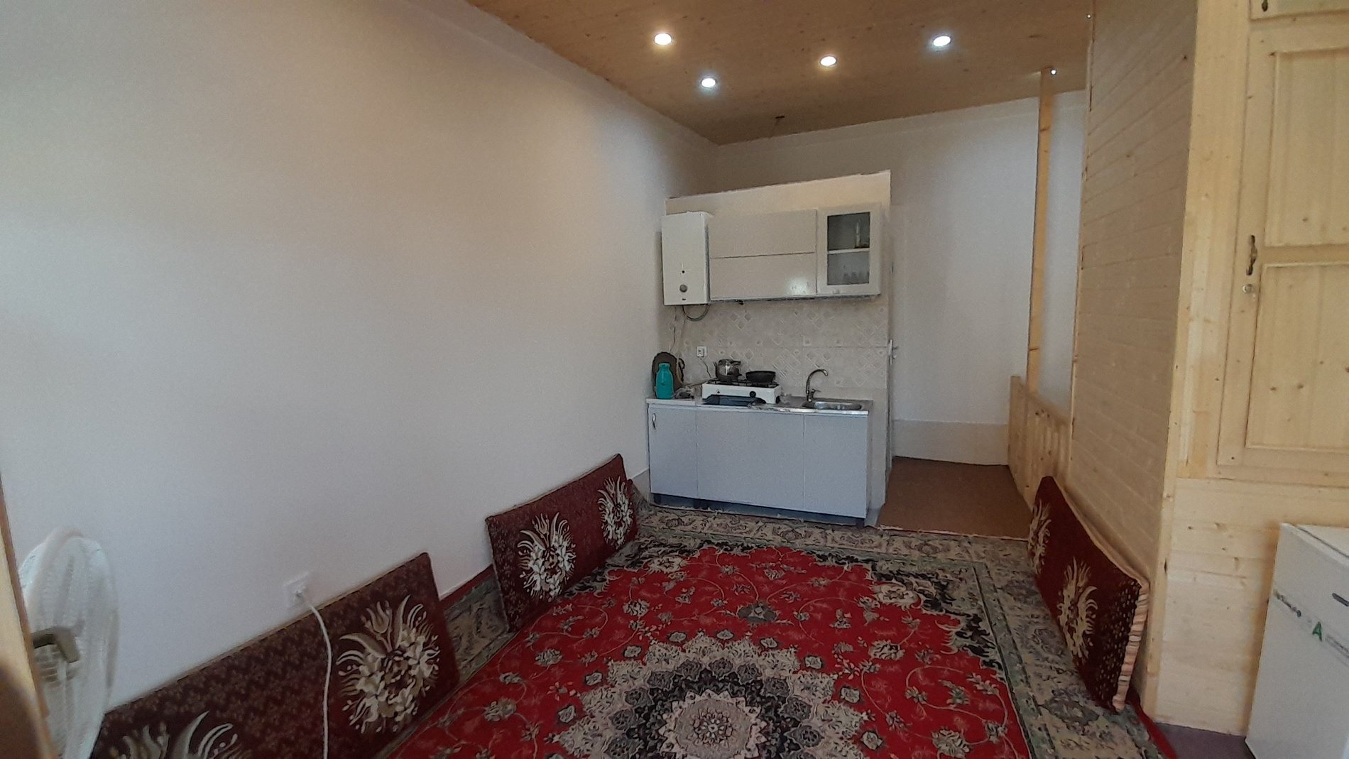 کلبه چوبیه  خوش نشین