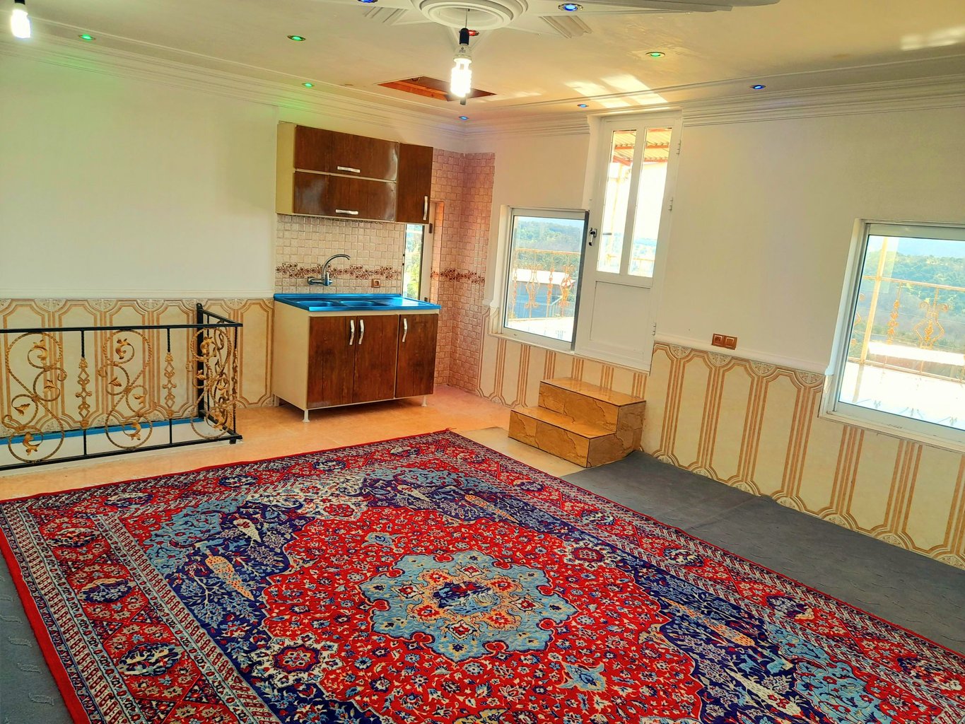 ویلا فلت جنگلی کیان