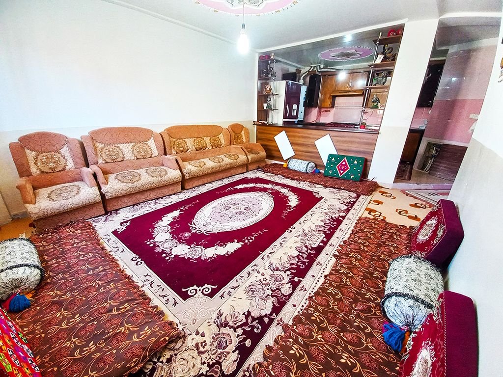 آپارتمان یک خوابه اهورا 2