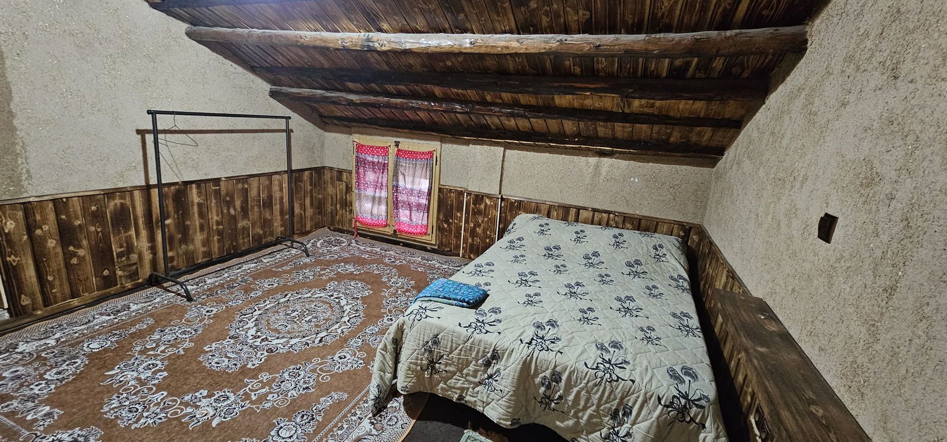 کلبه سه خوابه سنتی نارگل