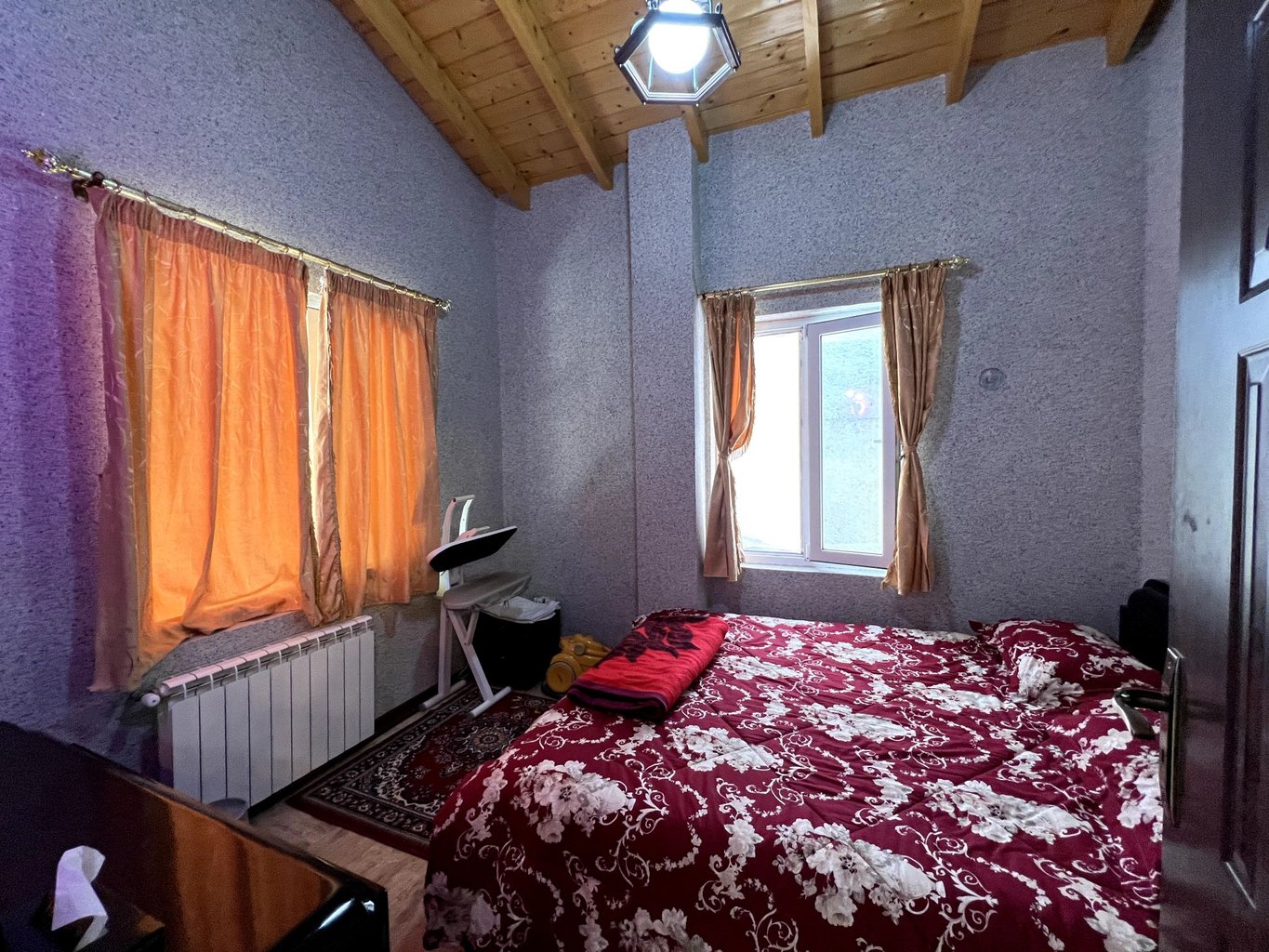 ویلا سه خوابه جنگلی یافتیان