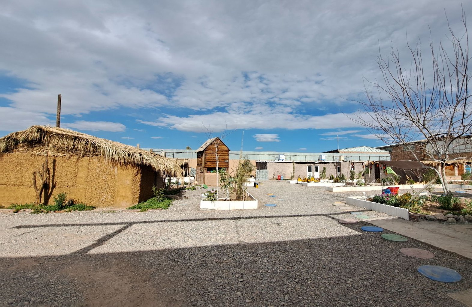 اقامتگاه بوم گردی پرشین - پرشین - واحد اسپند