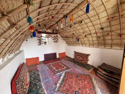 بومگردی پرشین - واحد سیاه چادر