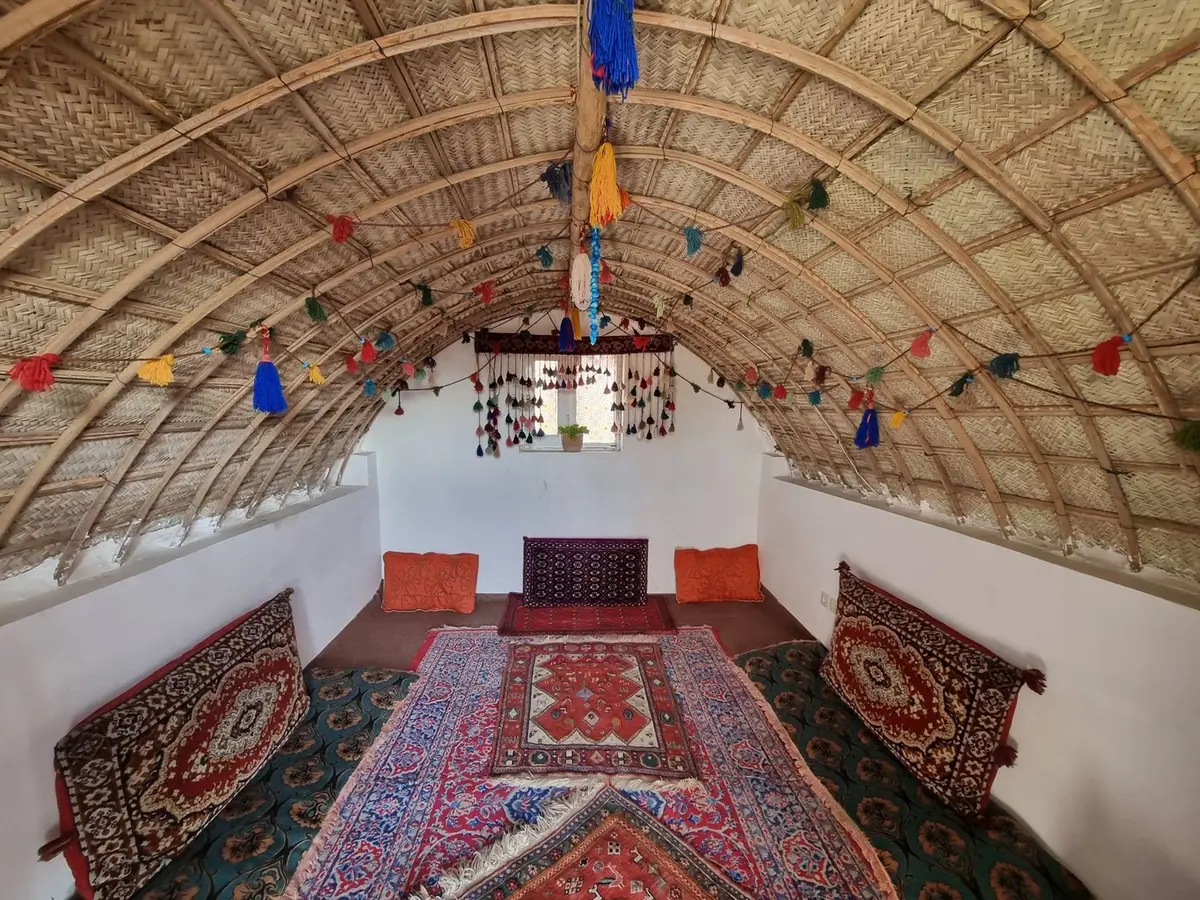 بوم گردی پرشین - واحد سیاه چادر