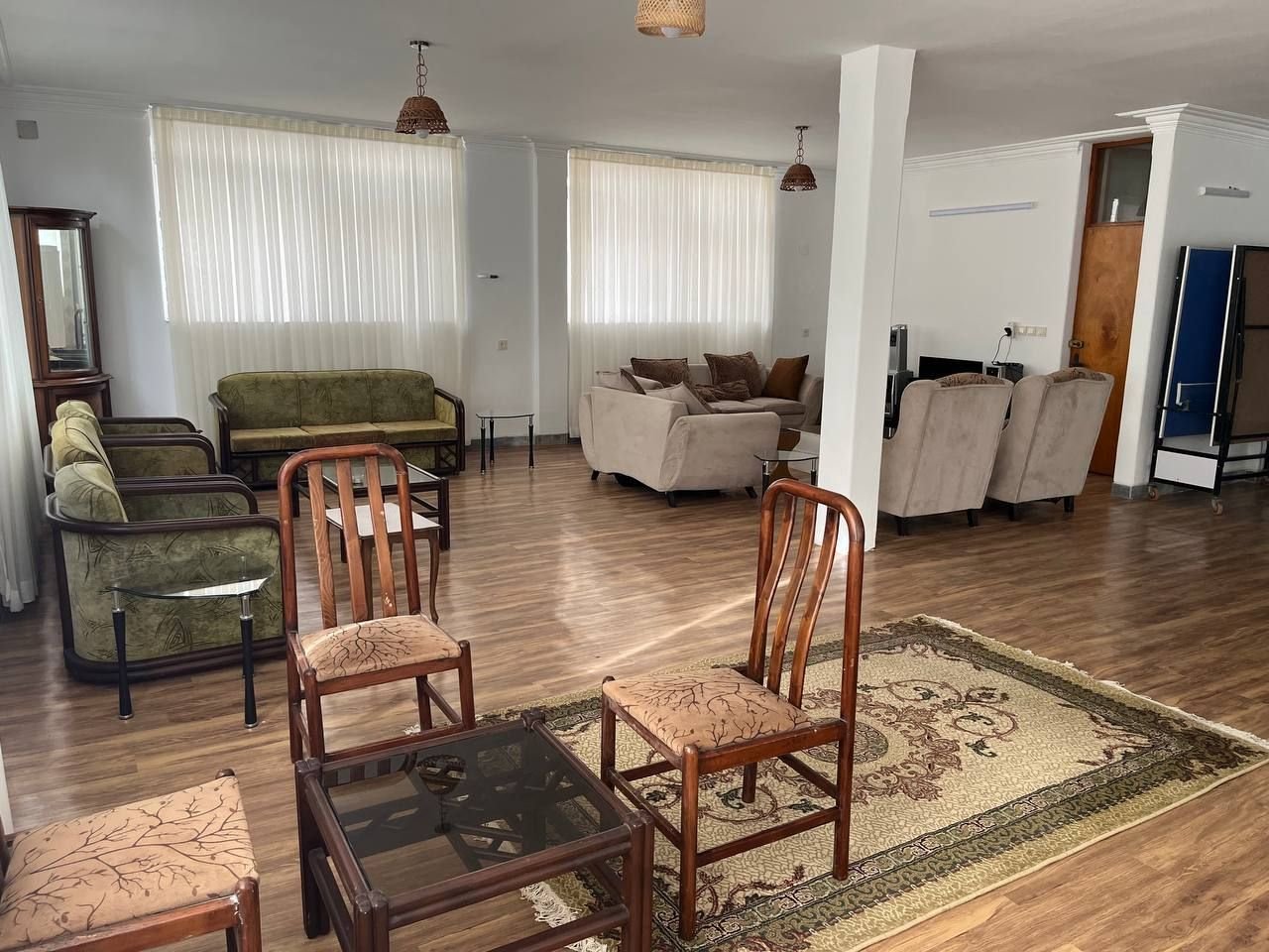 ویلا سه خوابه سبز قدیمی