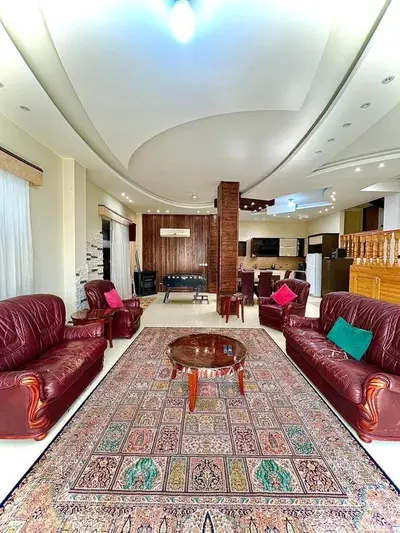 ویلا چهارخوابه استخردار آبگرم امید