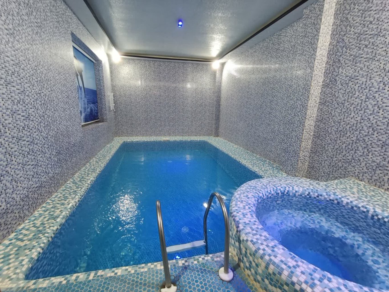 سه خوابه استخردار آبگرم محمد