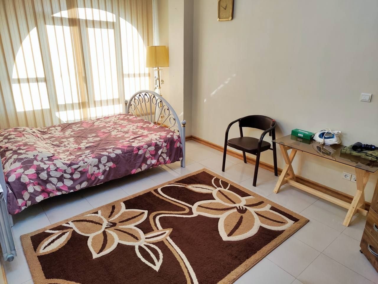 آپارتمان یک خوابه چهارباغ سی و سه پل