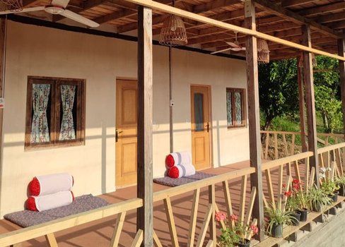 بوم گردی تی ته - واحد ۲