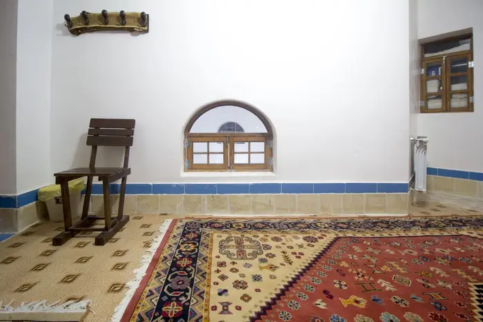 بوم گردی سرای امیربیک - واحد شاه نشین