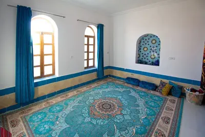 بومگردی سرای امیربیک - واحد فیروزه ای