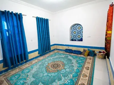 بومگردی سرای امیربیک - واحد فیروزه ای