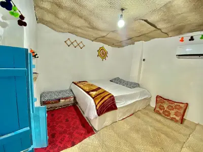 بومگردی گنبد نمکی کانی - واحد لوز