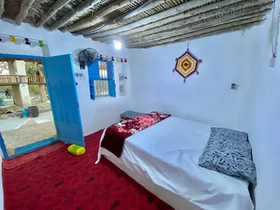 بومگردی گنبد نمکی کانی - واحد گیشته